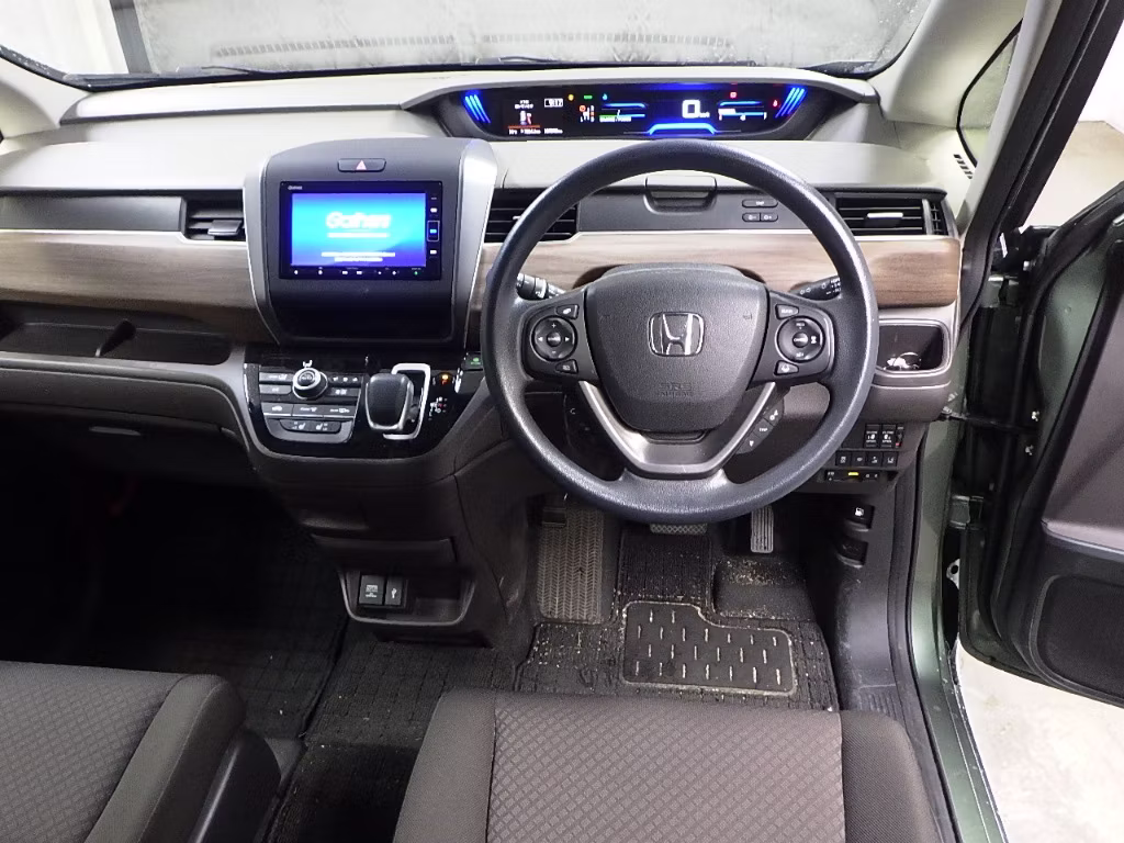 HONDA FREED+