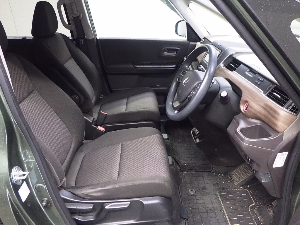 HONDA FREED+