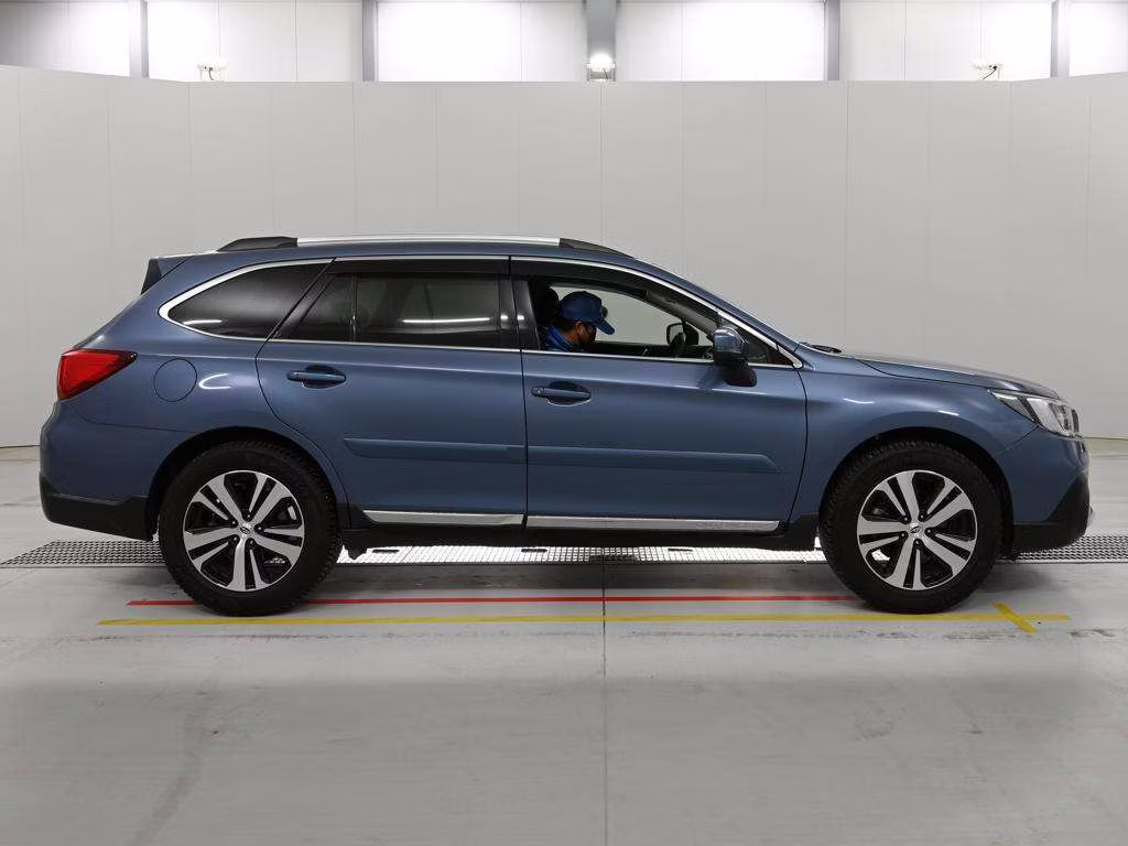 SUBARU OUTBACK