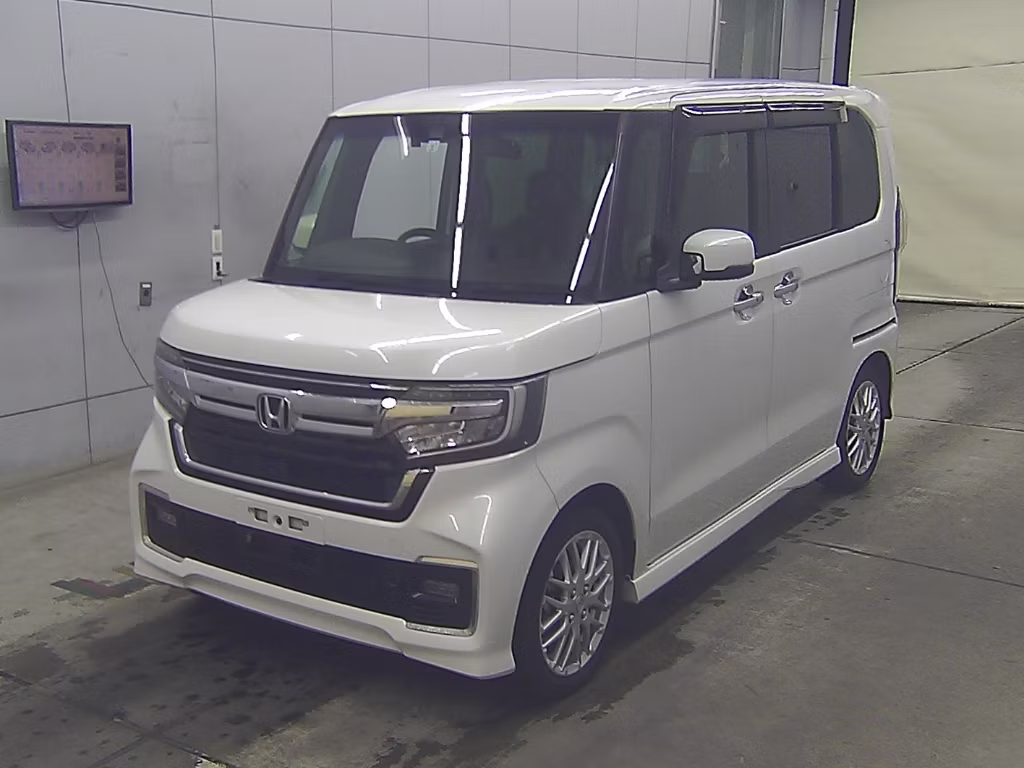 HONDA N-BOX