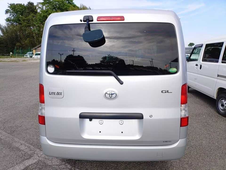 TOYOTA LITE ACE