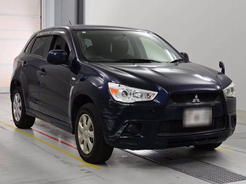 MITSUBISHI RVR