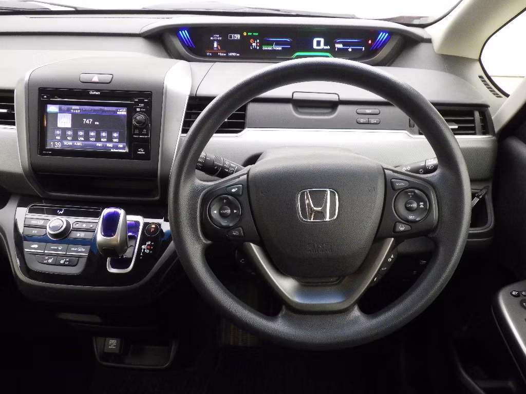 HONDA FREED+