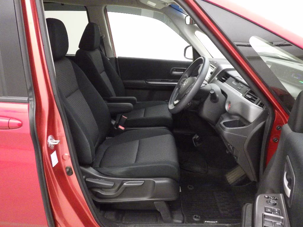 HONDA FREED+
