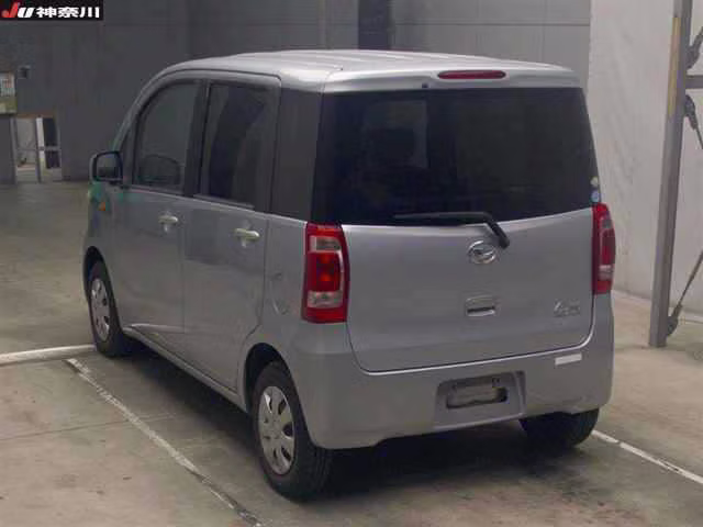 DAIHATSU TANTO EXE