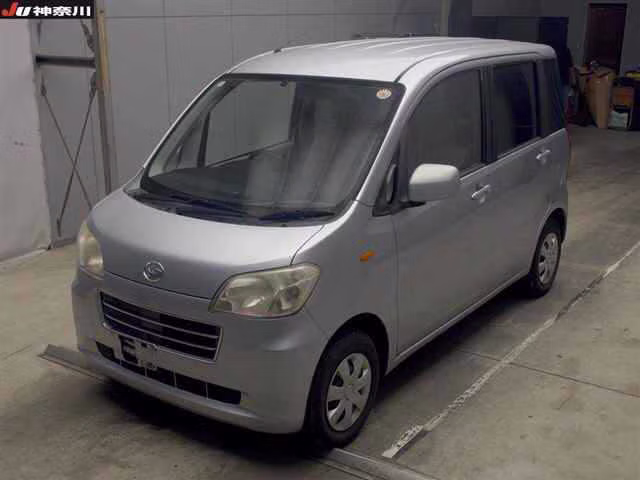 DAIHATSU TANTO EXE
