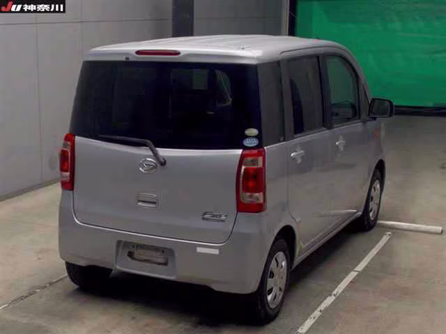 DAIHATSU TANTO EXE