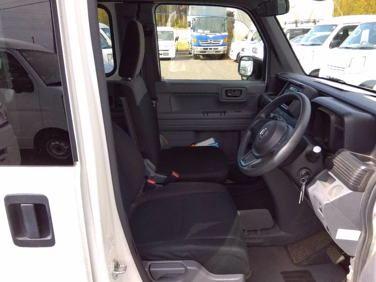 HONDA N-VAN