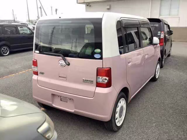DAIHATSU MOVE CONTE
