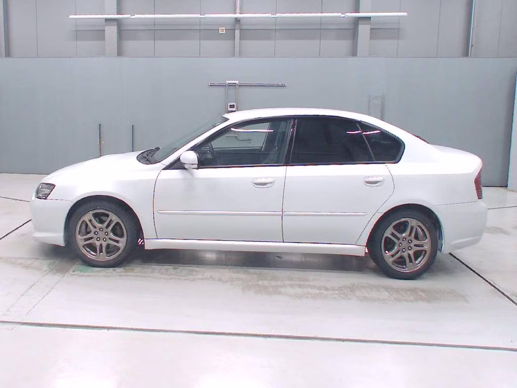 SUBARU LEGACY B4