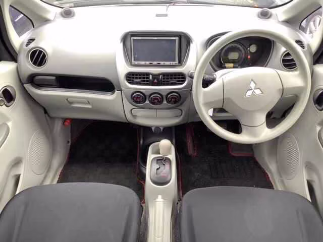 MITSUBISHI I