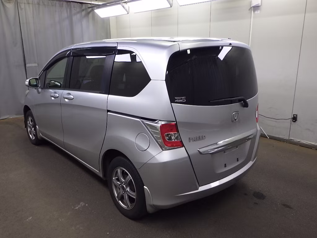 HONDA FREED