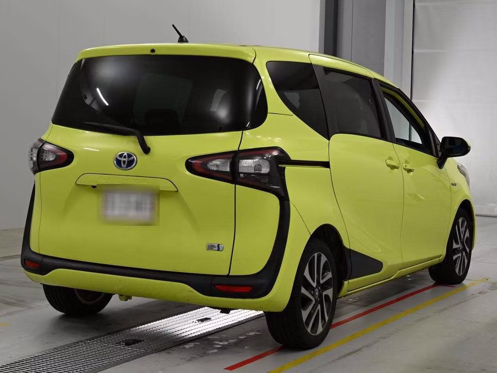 TOYOTA SIENTA