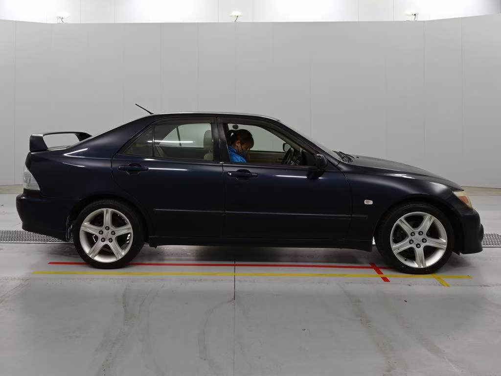 TOYOTA ALTEZZA