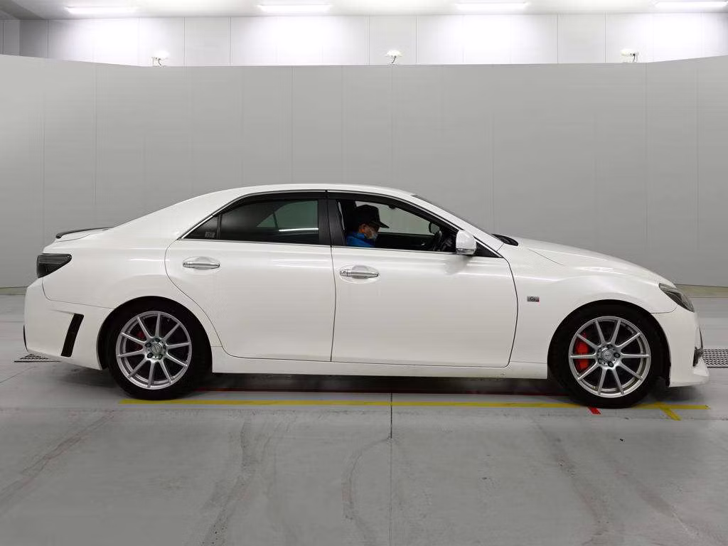 TOYOTA MARK X