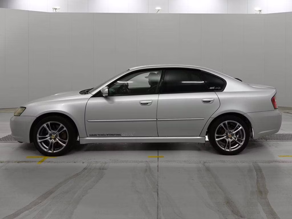 SUBARU LEGACY B4