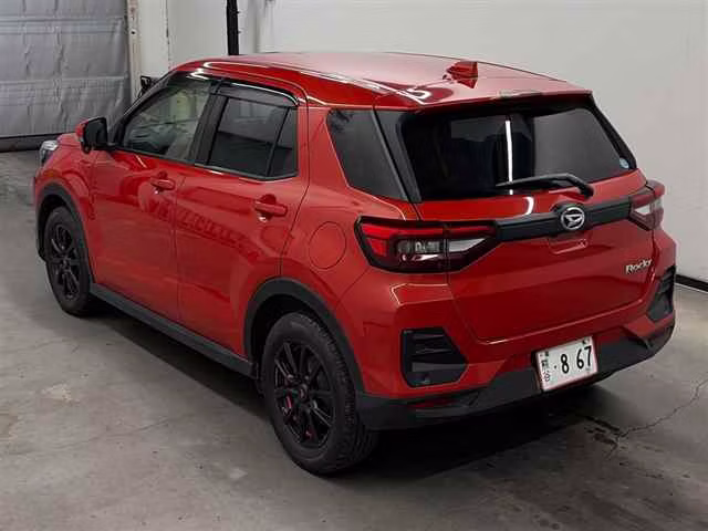 DAIHATSU ROCKY