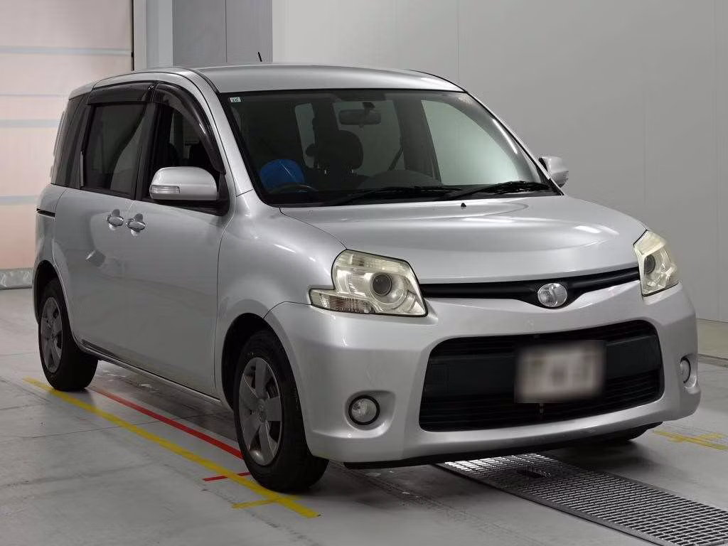 TOYOTA SIENTA