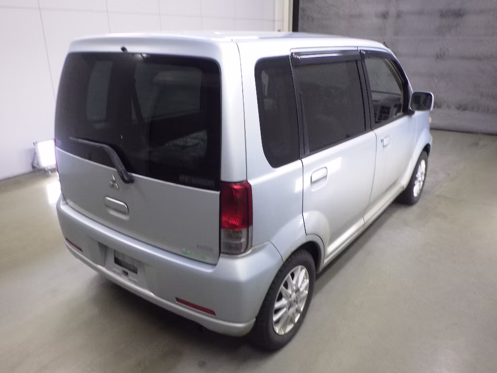 MITSUBISHI EK WAGON