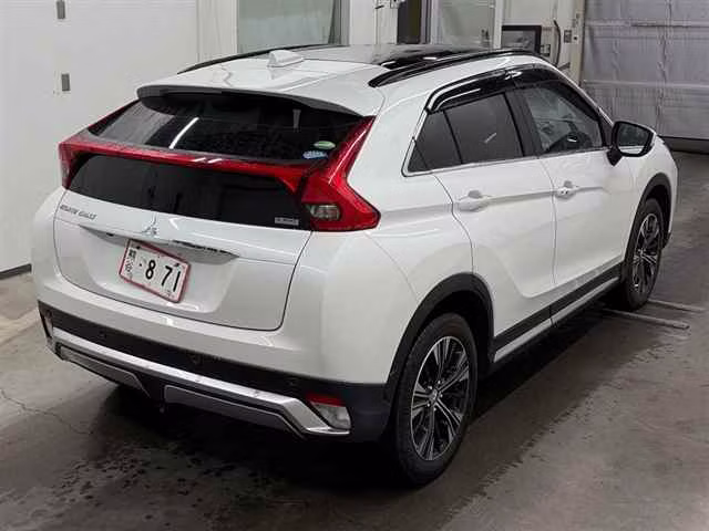MITSUBISHI ECLIPSE CROSS