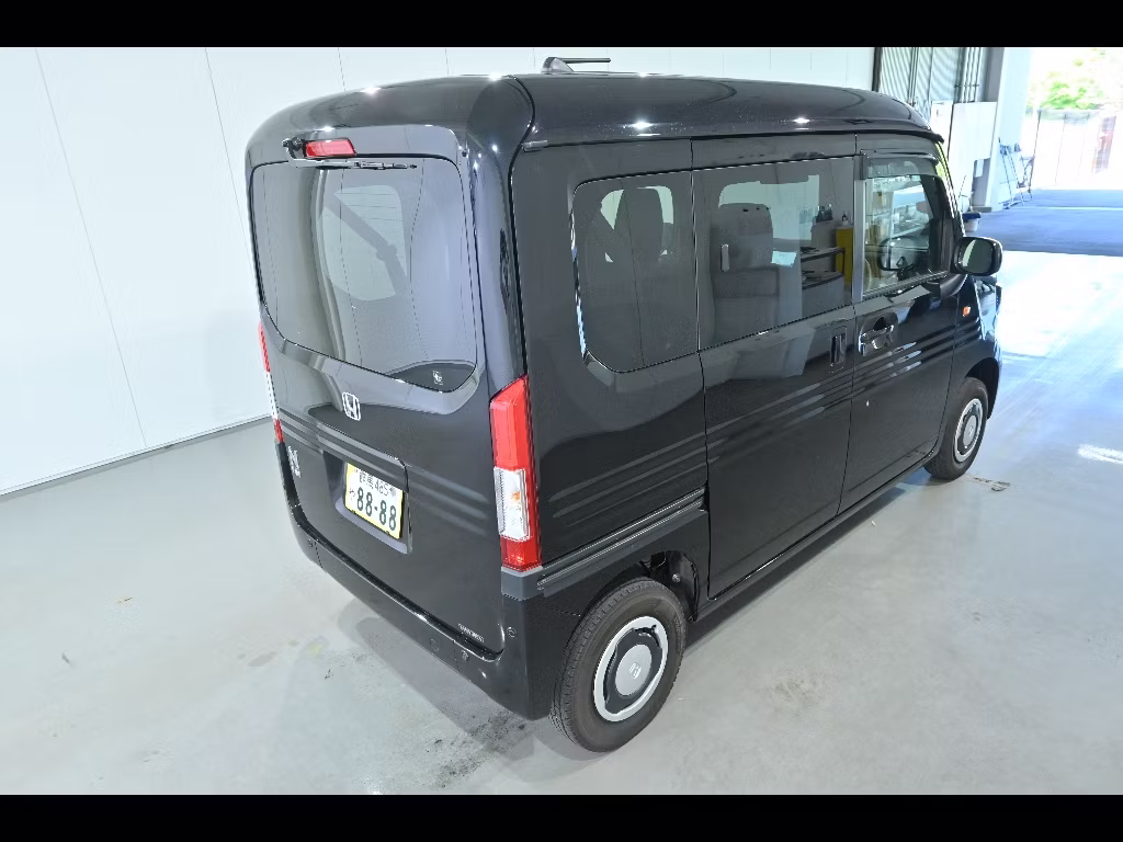 HONDA N-VAN