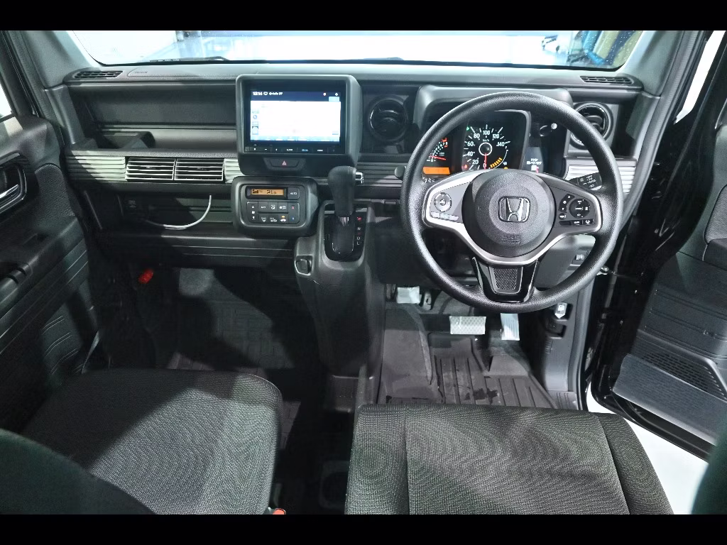 HONDA N-VAN