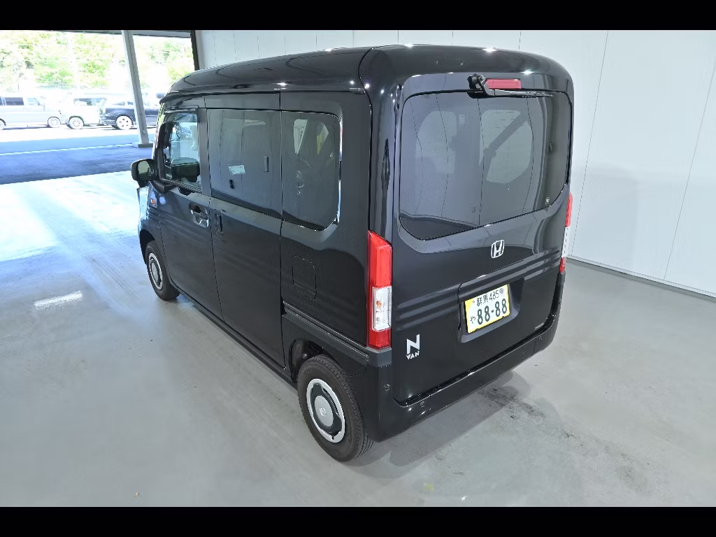 HONDA N-VAN