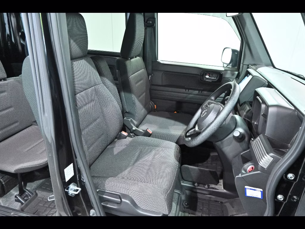 HONDA N-VAN