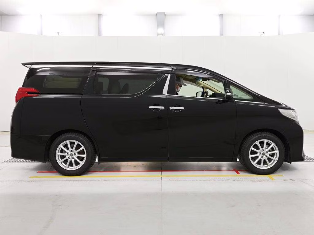 TOYOTA ALPHARD