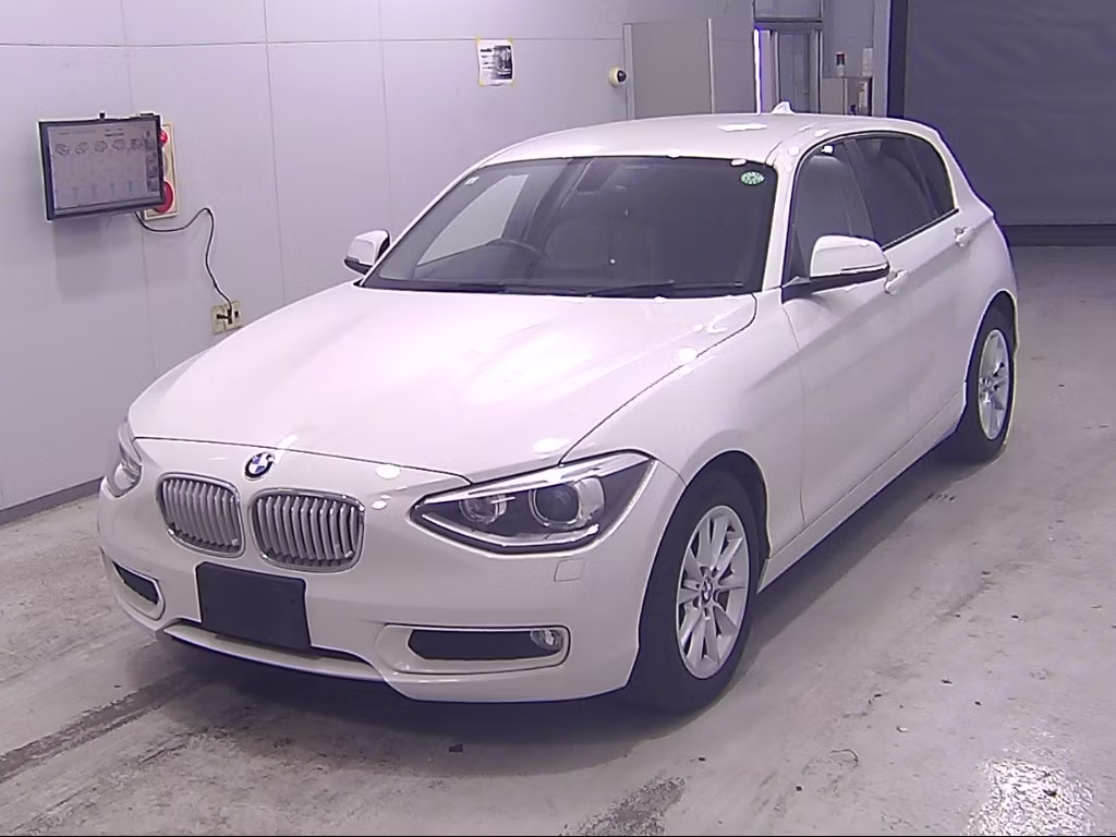 BMW 1-SERIES