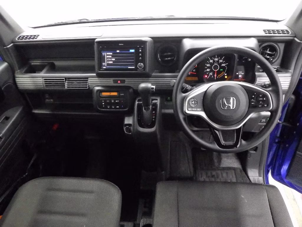HONDA N-VAN