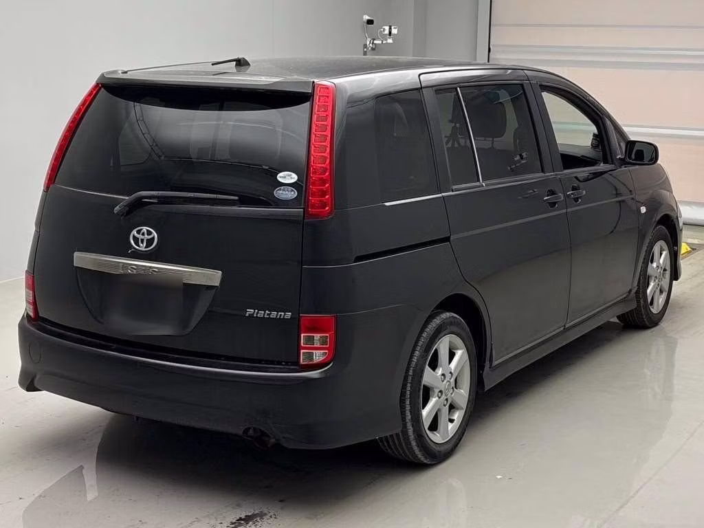 TOYOTA ISIS