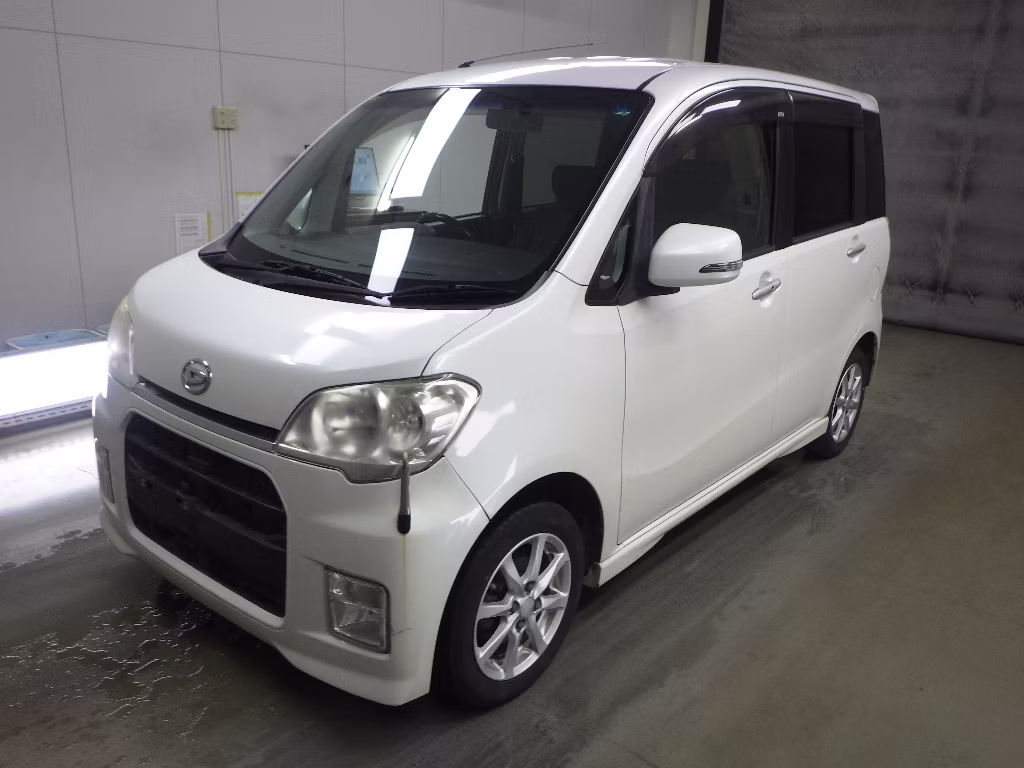 DAIHATSU TANTO EXE
