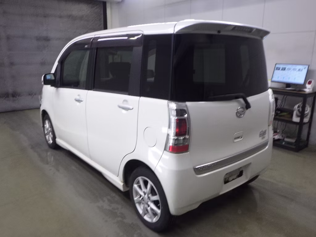 DAIHATSU TANTO EXE