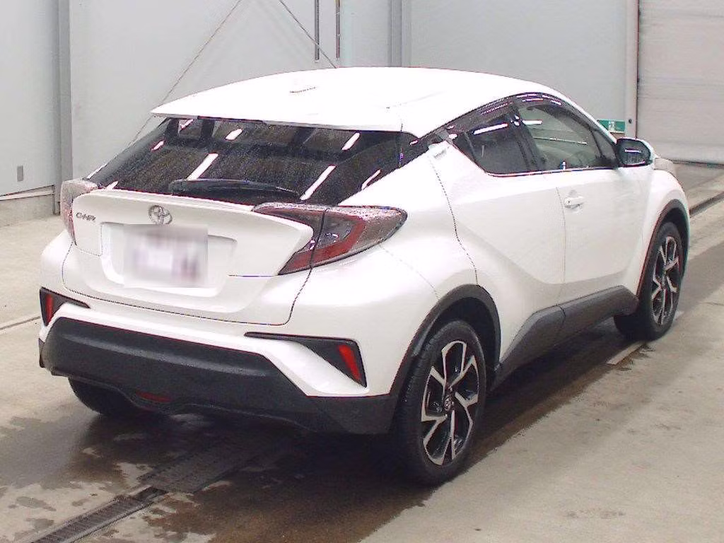 TOYOTA C-HR