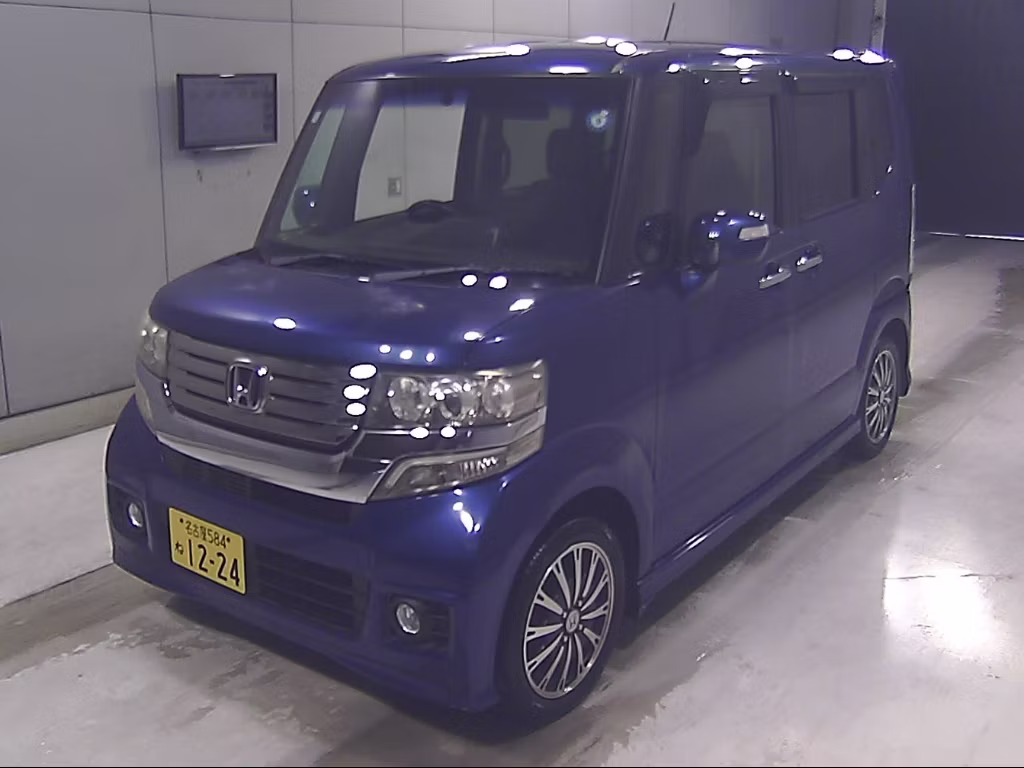 HONDA N-BOX