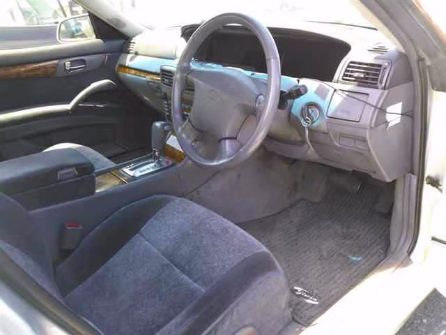 NISSAN GLORIA