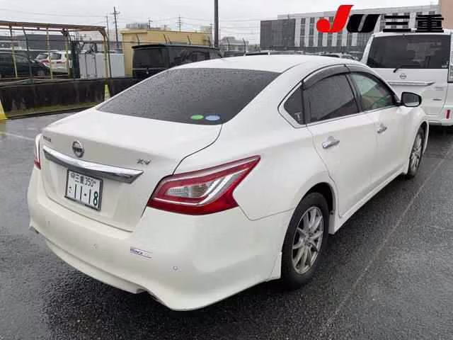 NISSAN TEANA
