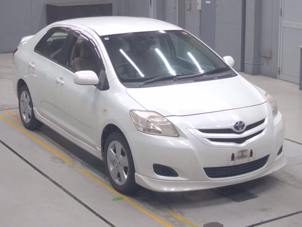 TOYOTA BELTA