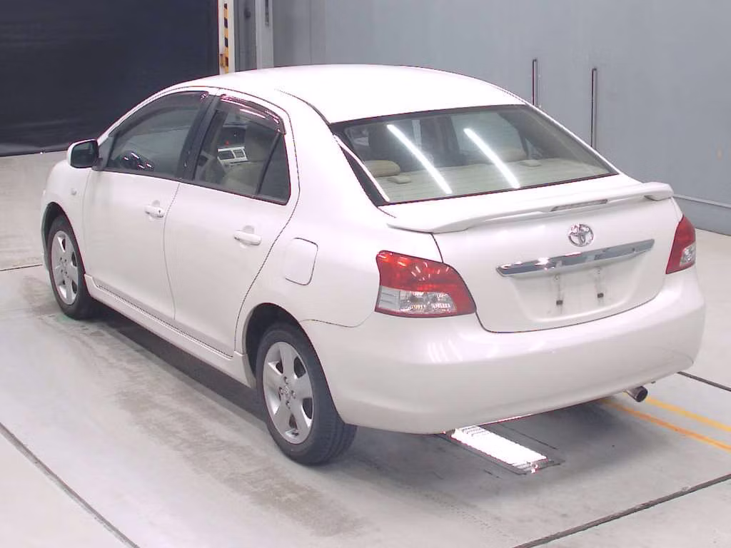 TOYOTA BELTA
