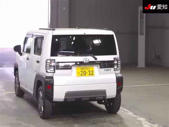 DAIHATSU TAFT
