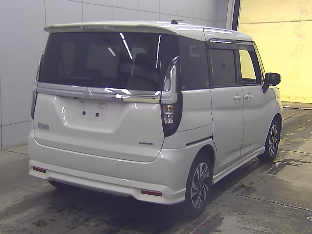 MITSUBISHI DELICA D:2