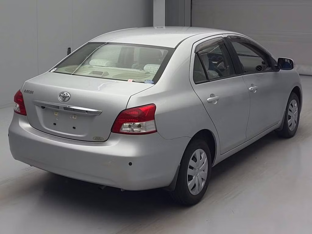 TOYOTA BELTA