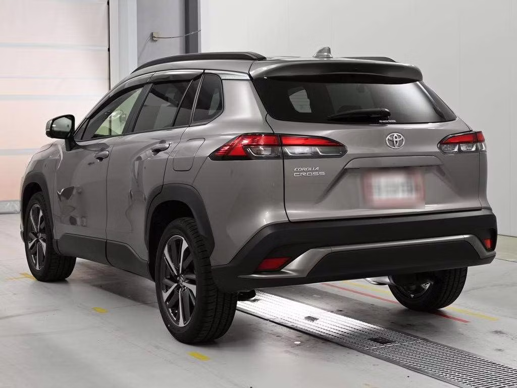 TOYOTA COROLLA CROSS