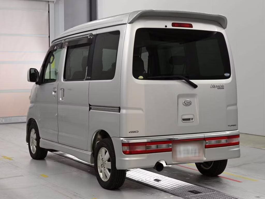 DAIHATSU ATRAI