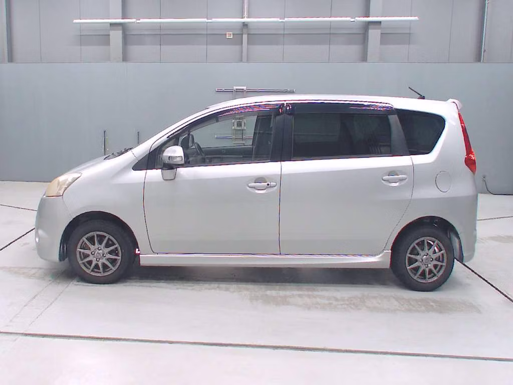 TOYOTA PASSO SETTE