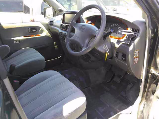 TOYOTA LITE ACE NOAH