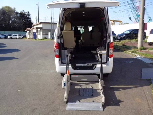 NISSAN NV350 CARAVAN
