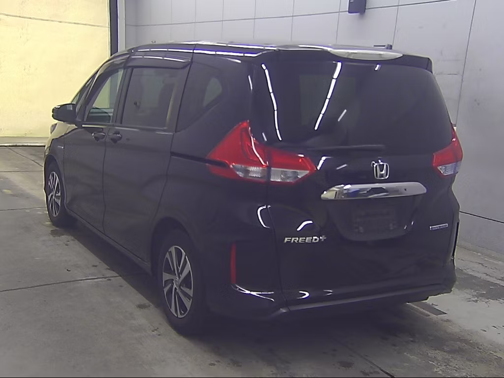 HONDA FREED+