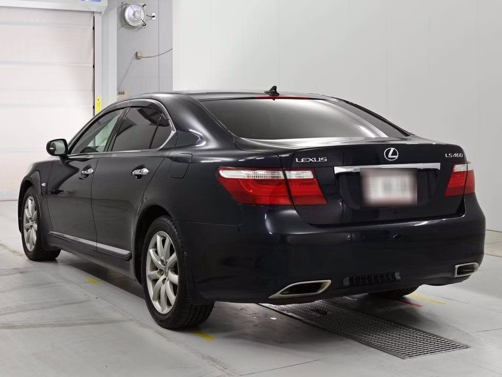 LEXUS LS460